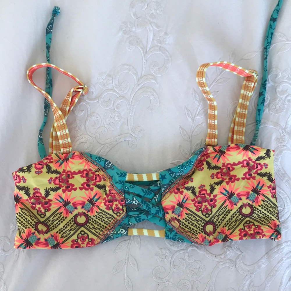 Reversible Maaji swimwear bikini top